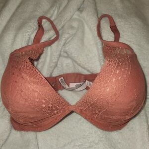 34DDD MEDIUM Victoria’s Secret Dusty Rose (Mauve) bra